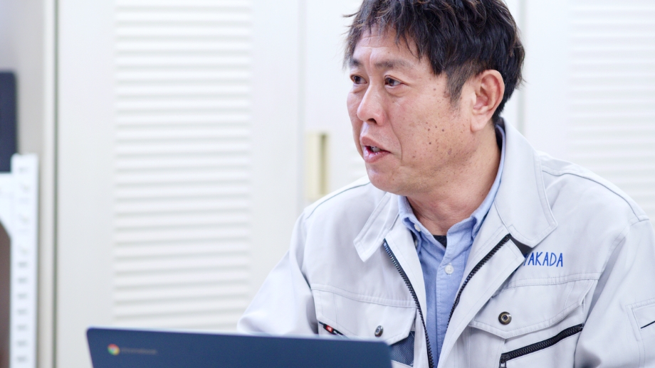 business_content_staff01